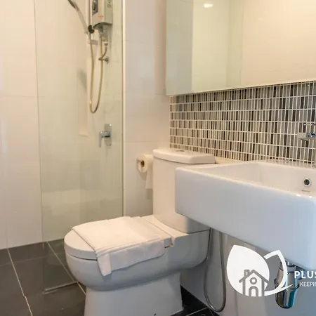 Highpark Suites At Petaling Jaya, Kelana Jaya By Plush Exterior photo