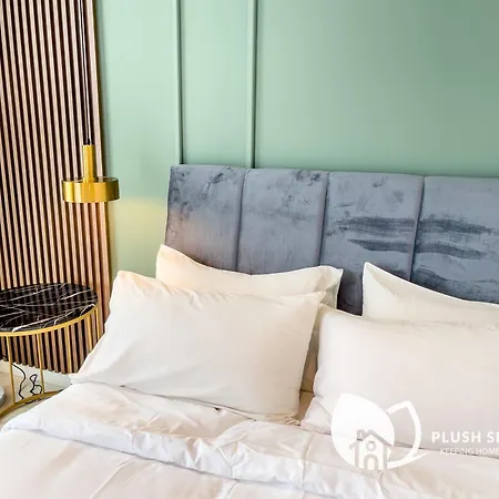 Highpark Suites At Petaling Jaya, Kelana Jaya By Plush Room photo