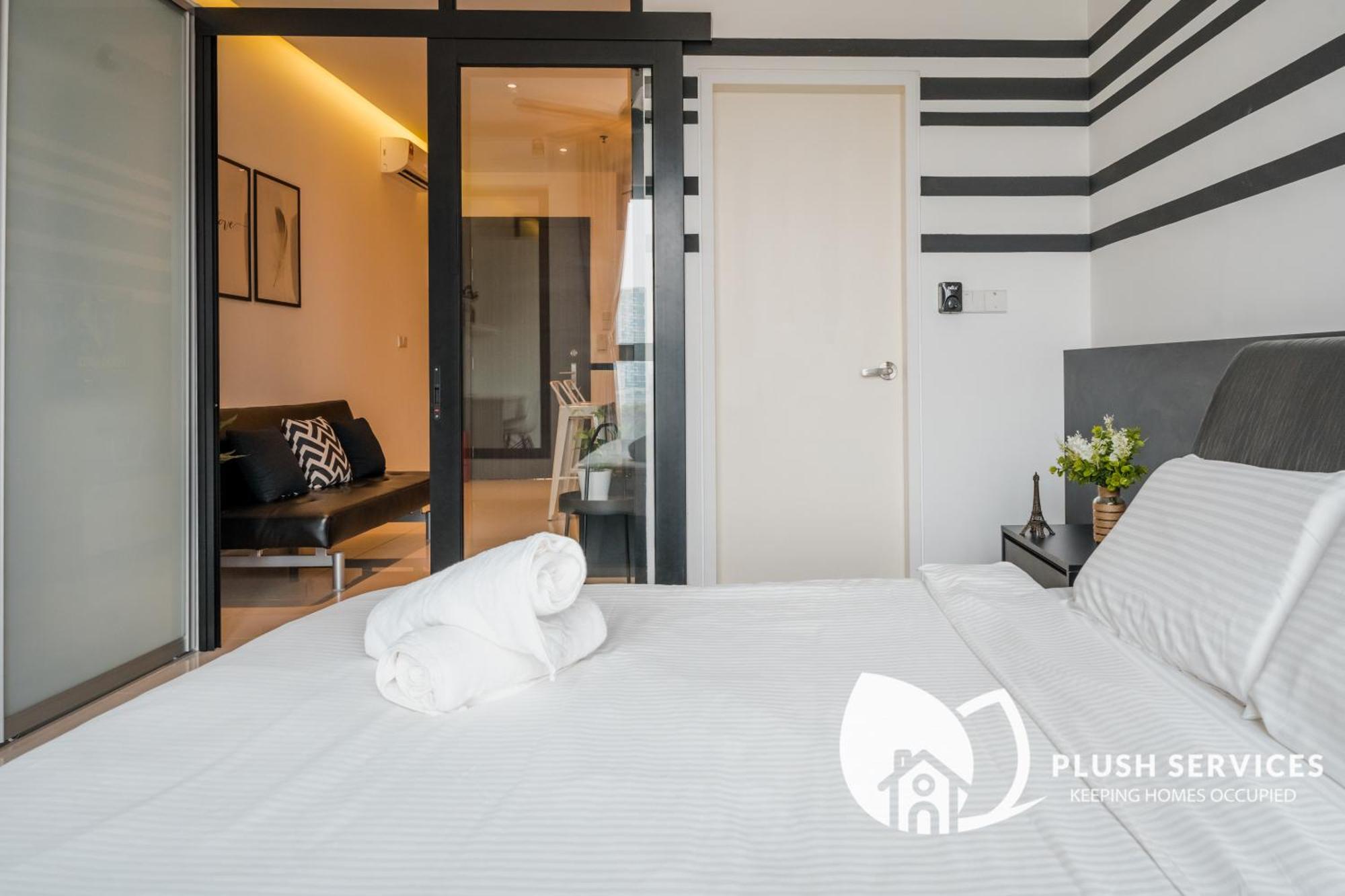 Highpark At Petaling Jaya, Kelana Jaya By Plush * Petaling Jaya